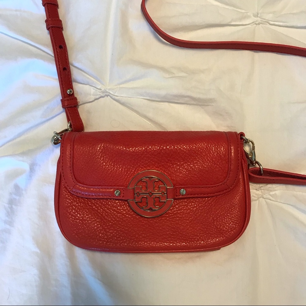 Tory Burch ‘Mini Amanda’ Crossbody